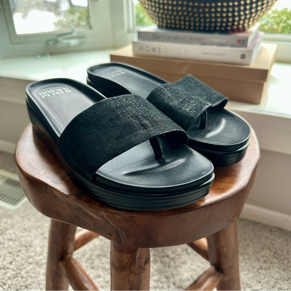 Donald Pliner Slide Sandals